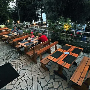 Panzió Dck