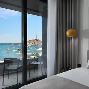 Delfin **** Rovinj